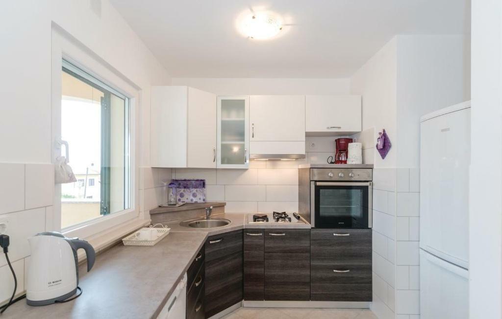 Apartman Dora Povljana Zewnętrze zdjęcie